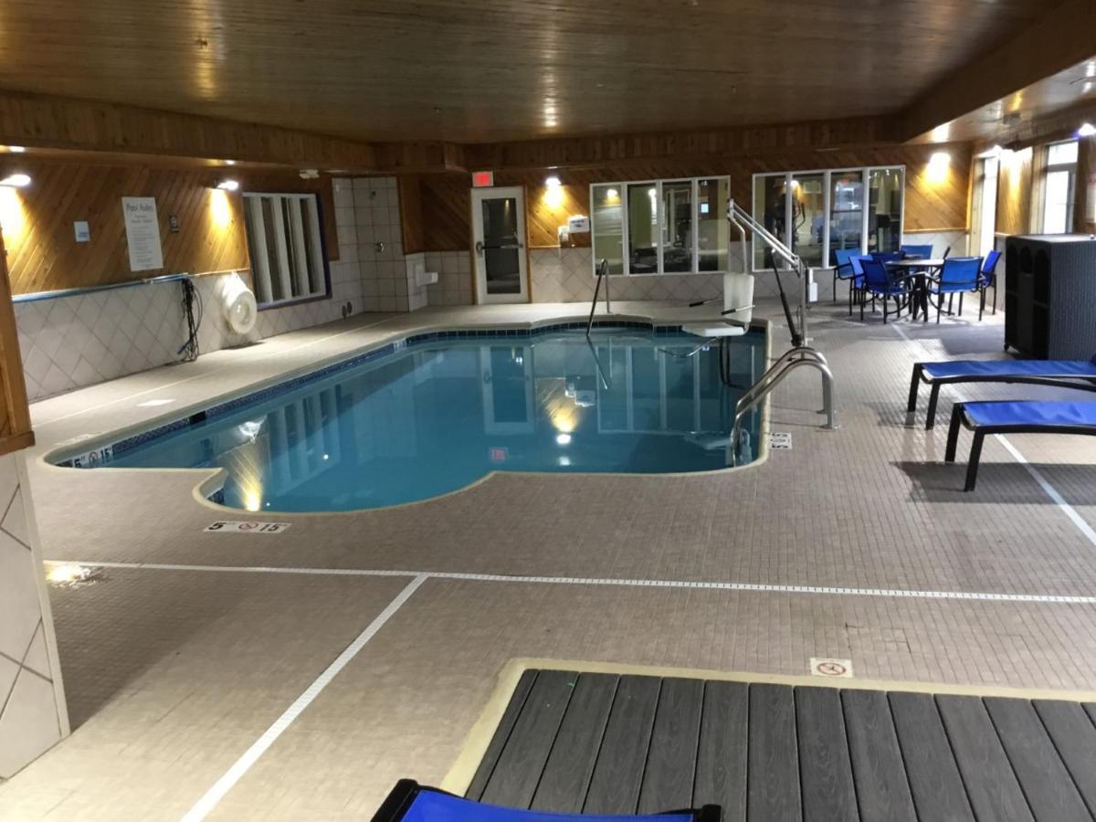Holiday Inn Express & Suites Danville By Ihg Dış mekan fotoğraf