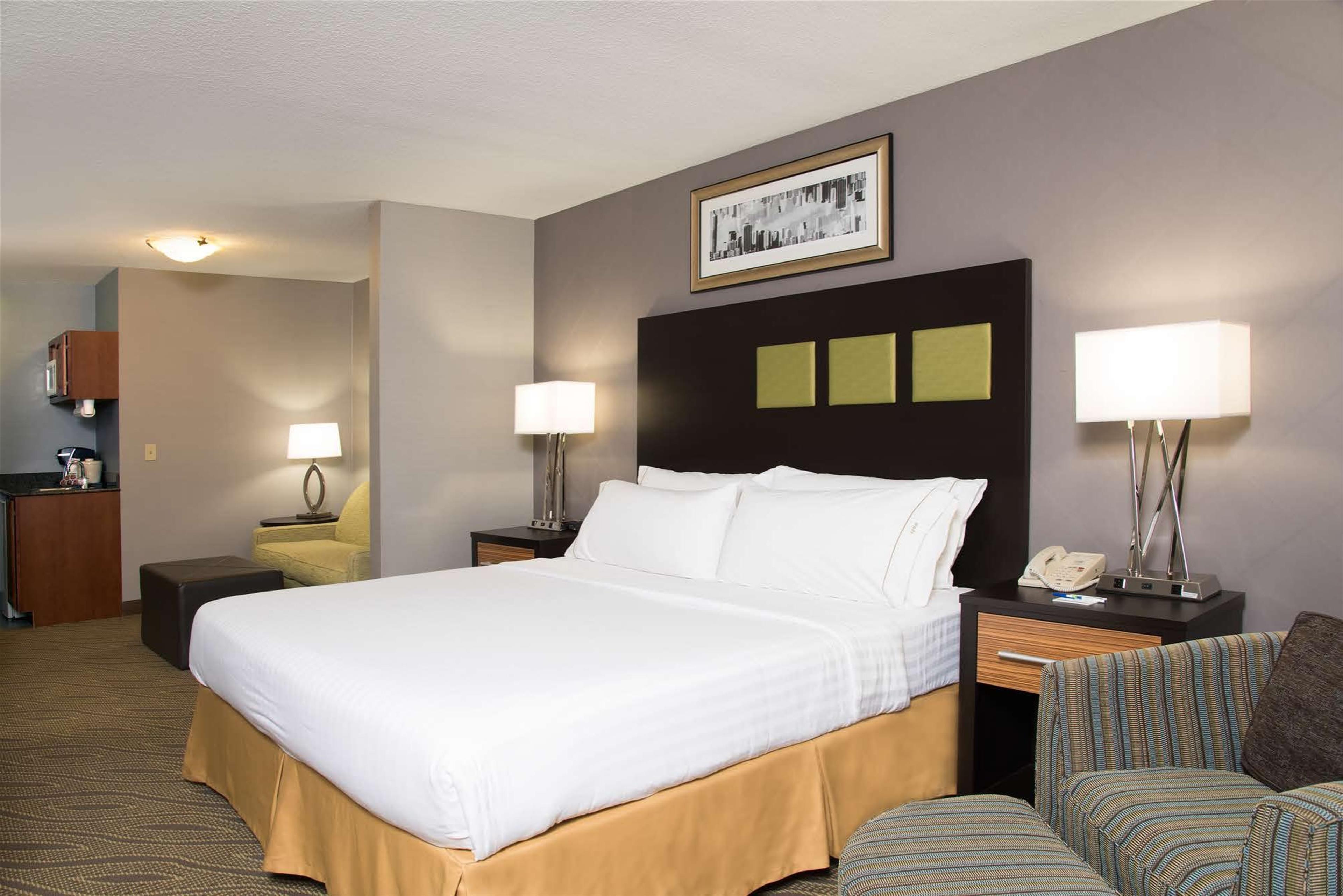 Holiday Inn Express & Suites Danville By Ihg Dış mekan fotoğraf